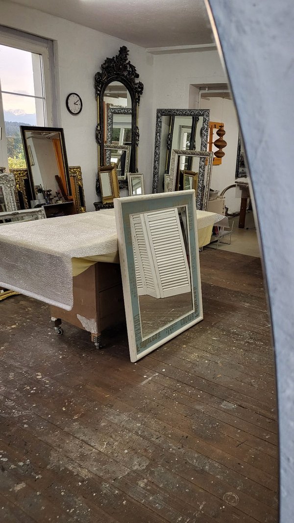 Ovaler Spiegel ohne Rahmen, Spiegelbild ist Bronze 125cm x 59cm LK153